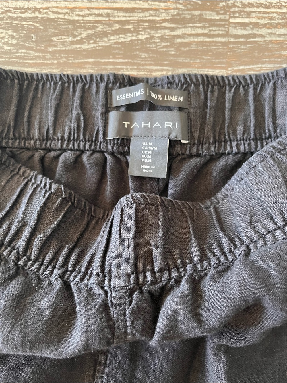 TAHARI 100% Linen Pants, size M.
